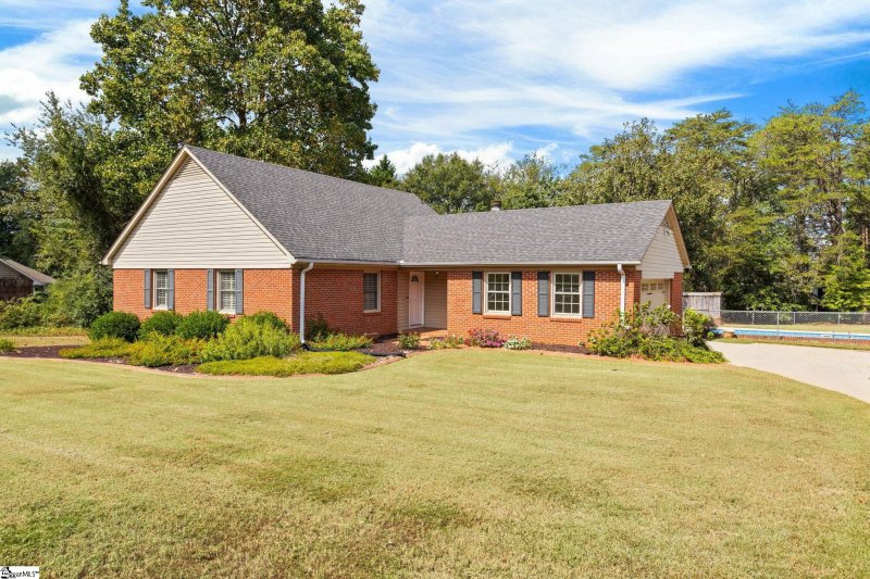 104 Frederick Street