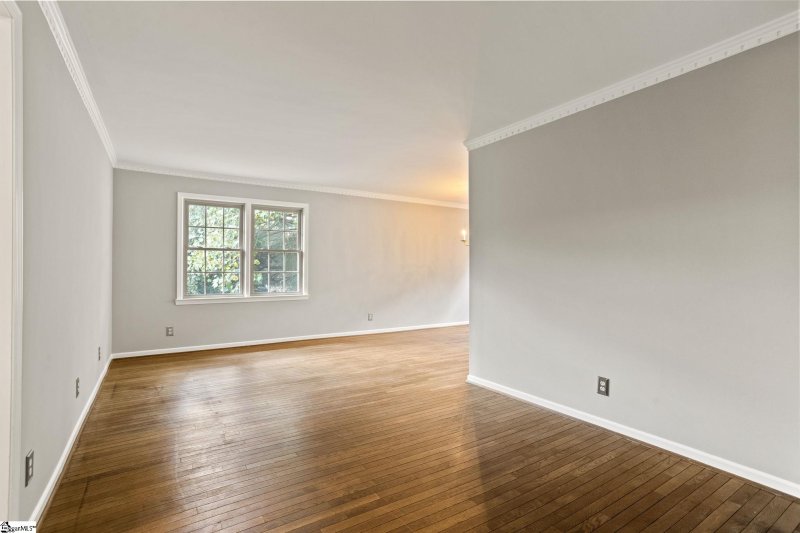 Property image 3 at 104 Frederick Street, Greer, SC 29651