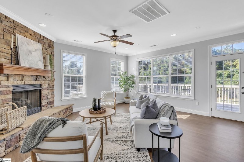 Property image 4 at 39 Stoneledges Lane, Taylors, SC 29687