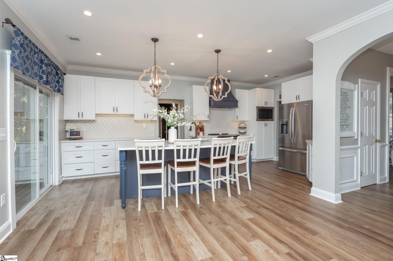 Property image 3 at 200 Northcliff Way, Greenville, SC 29617