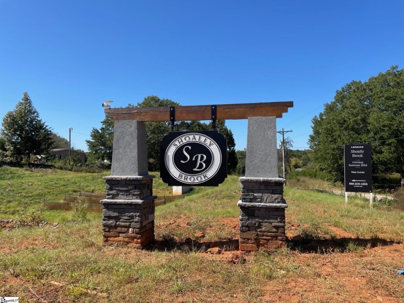 Property image 5 at 1210 Melrude Court, Spartanburg, SC 29303