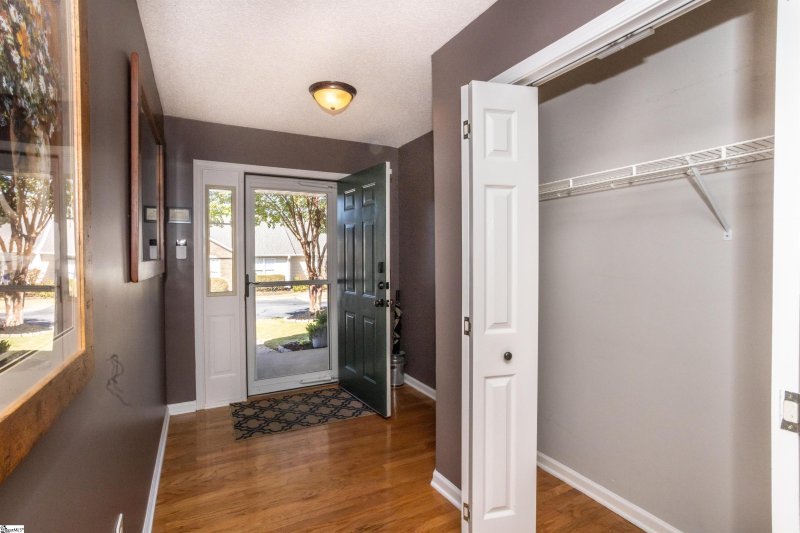 Property image 2 at 5 Enoree View Drive, Greer, SC 29650