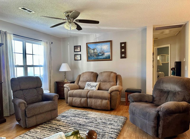 Property image 5 at 111 Hickory Trail, Westminster, SC 29693