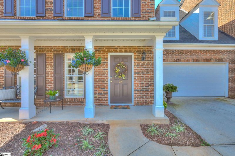 Property image 2 at 24 Everleigh Court, Simpsonville, SC 29681