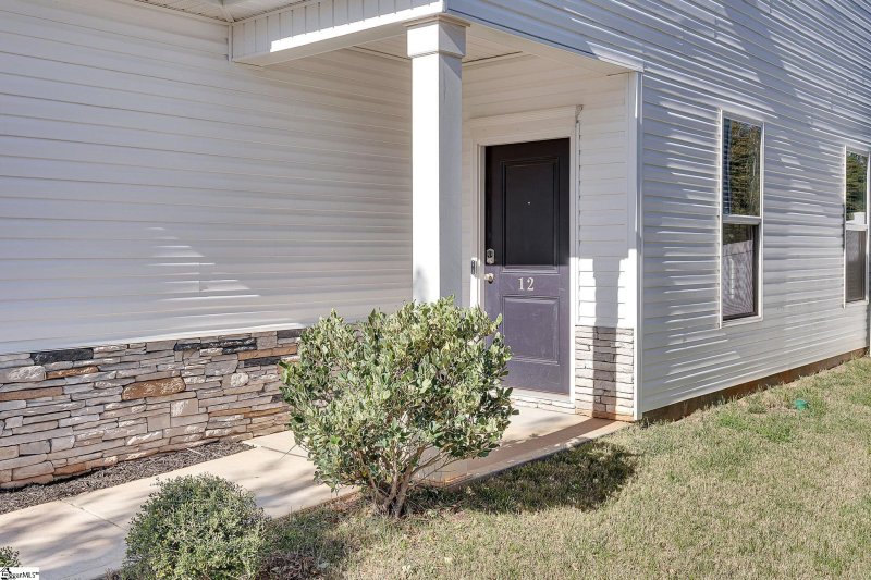 Property image 2 at 12 Ashborne Lane, Simpsonville, SC 29681-7159