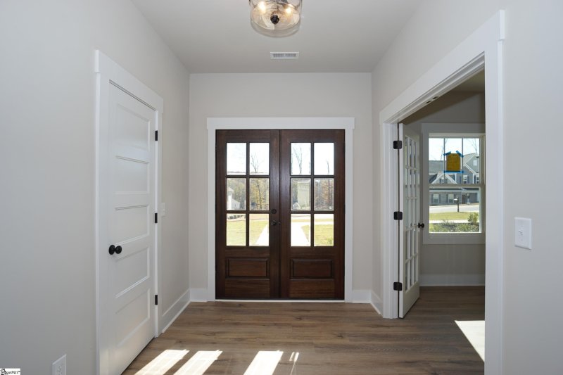 Property image 3 at 1013 Waterside Drive, Easley, SC 29642