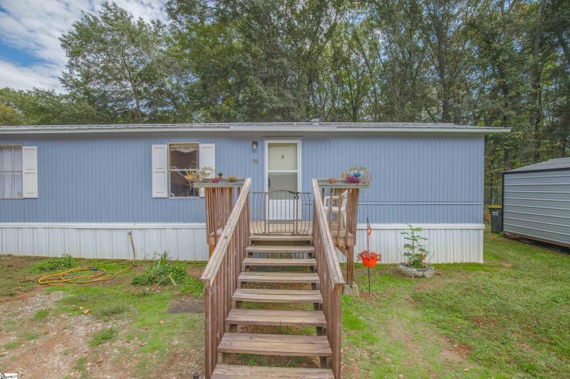 Property image 5 at 132 Shady Acres Circle, Greenville, SC 29611