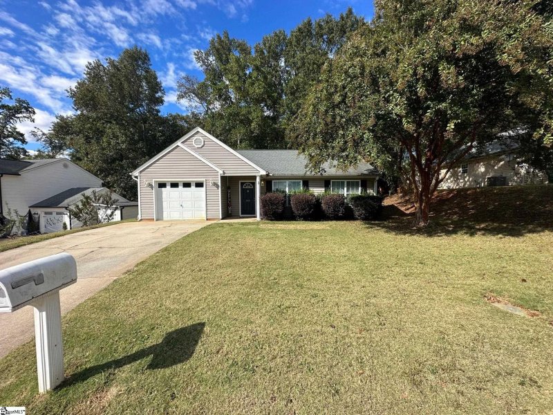 Property image 2 at 359 Bright Wick Court, Boiling Springs, SC 29316