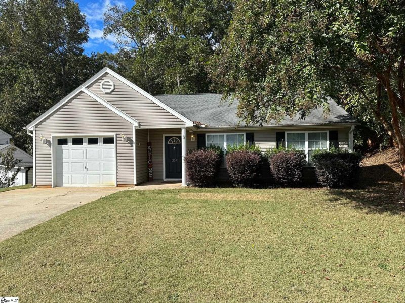 Property image 3 at 359 Bright Wick Court, Boiling Springs, SC 29316