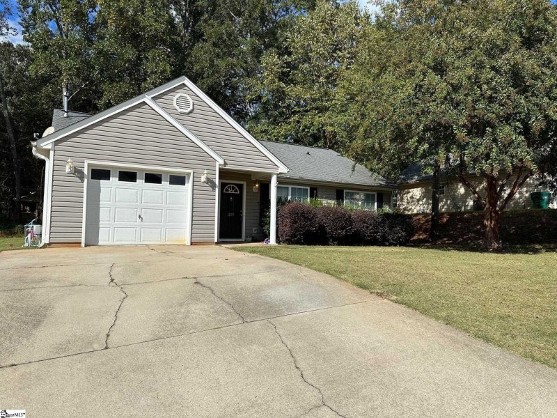 Property image 4 at 359 Bright Wick Court, Boiling Springs, SC 29316