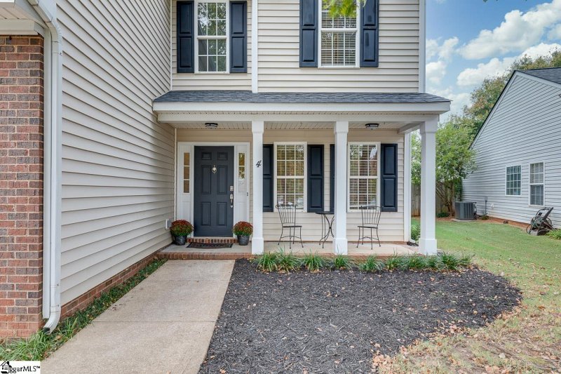 Property image 3 at 4 Crossview Drive, Simpsonville, SC 29680-7142