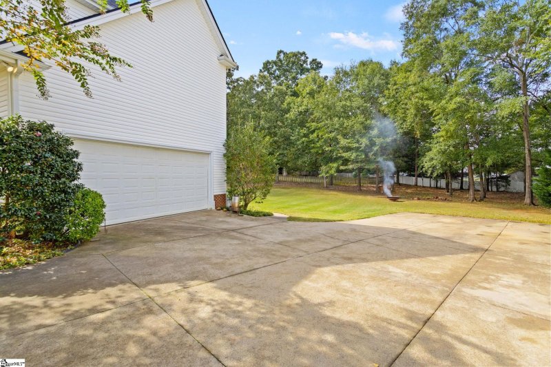 Property image 2 at 137 Red Maple Circle, Easley, SC 29642