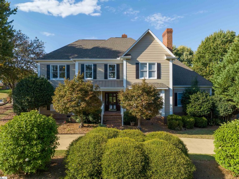 501 Meadowsweet Lane