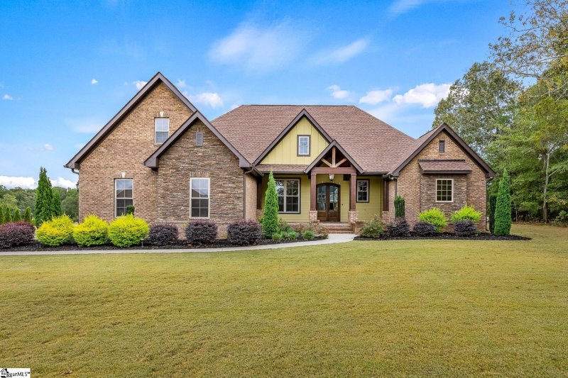 Property image 3 at 17 Ione Circle, Williamston, SC 29697