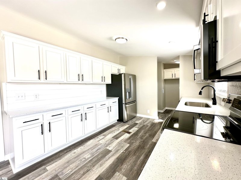 Property image 4 at 429 Rudd Road, Piedmont, SC 29673