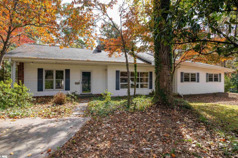 Property image 2 at 109 CHASTA Avenue, Greenville, SC 29615