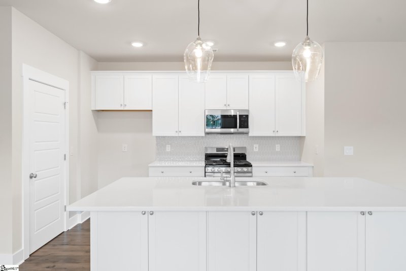 Property image 3 at 125 Laurel Oak Drive, Anderson, SC 29621