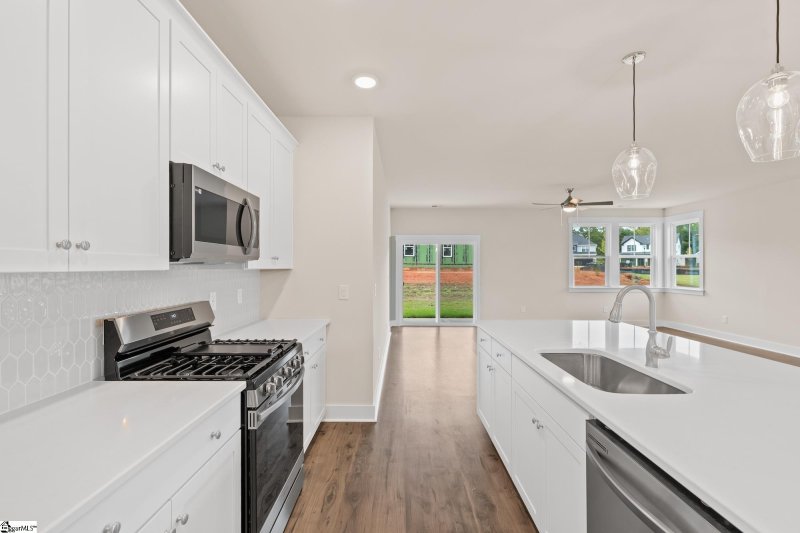 Property image 4 at 125 Laurel Oak Drive, Anderson, SC 29621