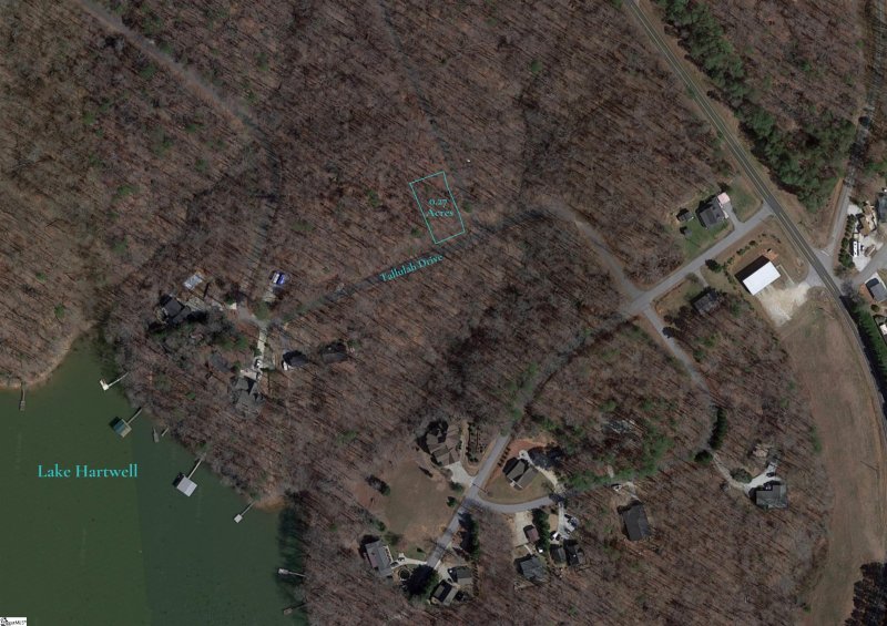 Property image 2 at 251 Tallulah Drive, Westminster, SC 29693