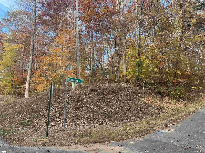 Property image 3 at 251 Tallulah Drive, Westminster, SC 29693