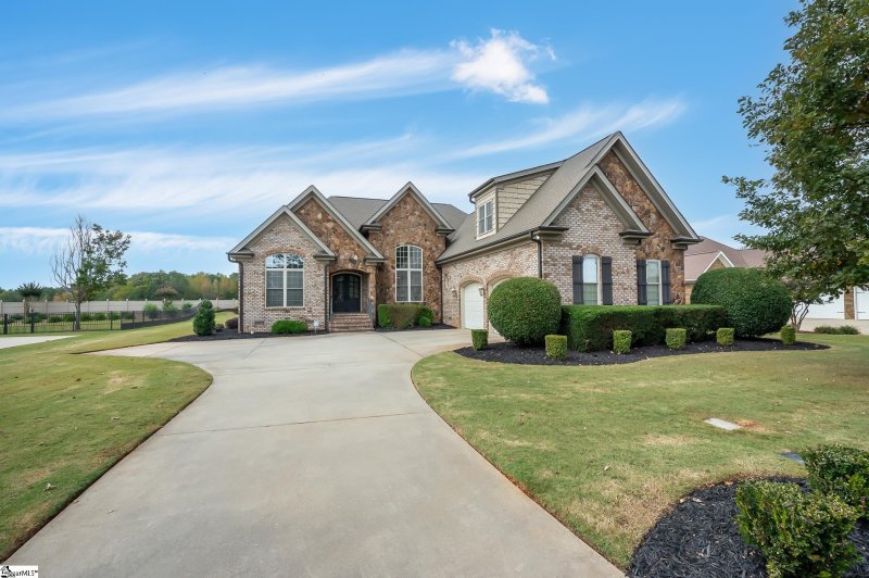 Property image 2 at 111 Tully Drive, Anderson, SC 29621