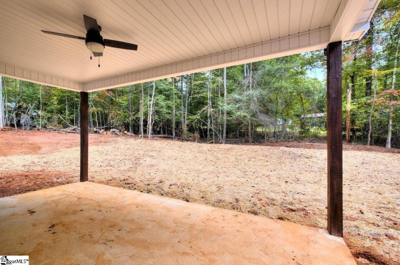 Property image 5 at 212 Kingswood Way, Easley, SC 29640