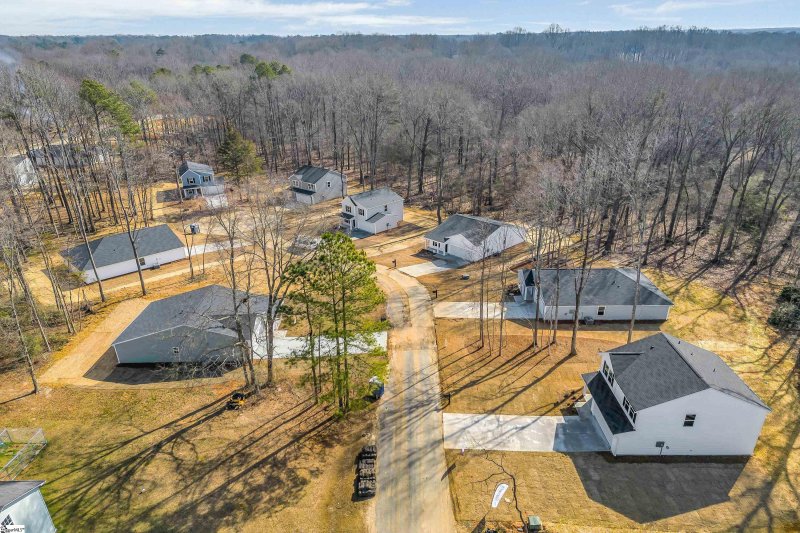 Property image 2 at 110 Heather Glen, Clinton, SC 29325