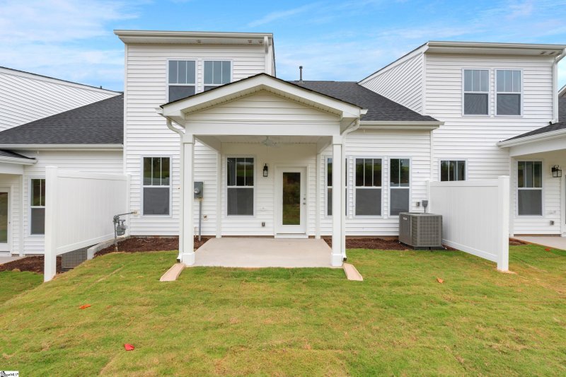 Property image 4 at 215 Woodhouse Way, Greenville, SC 29605