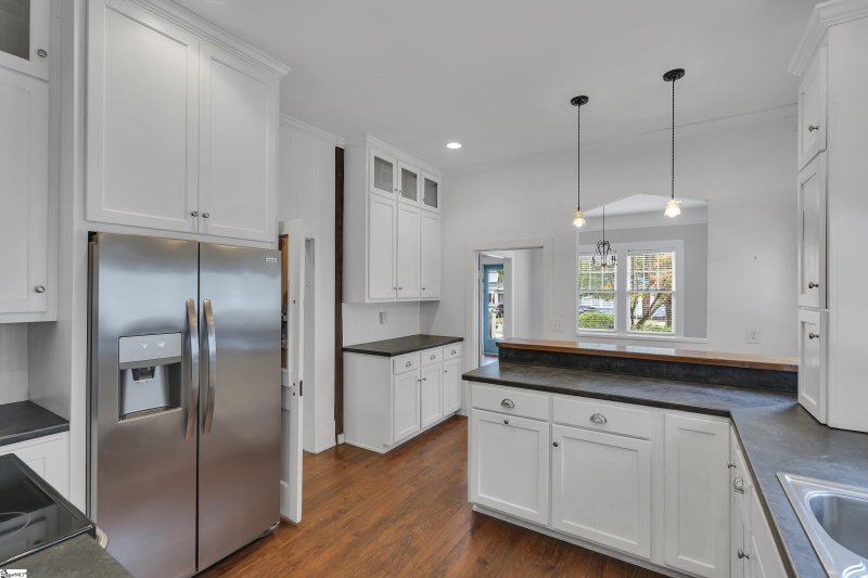 Property image 4 at 569 S Irwin Avenue, Spartanburg, SC 29306