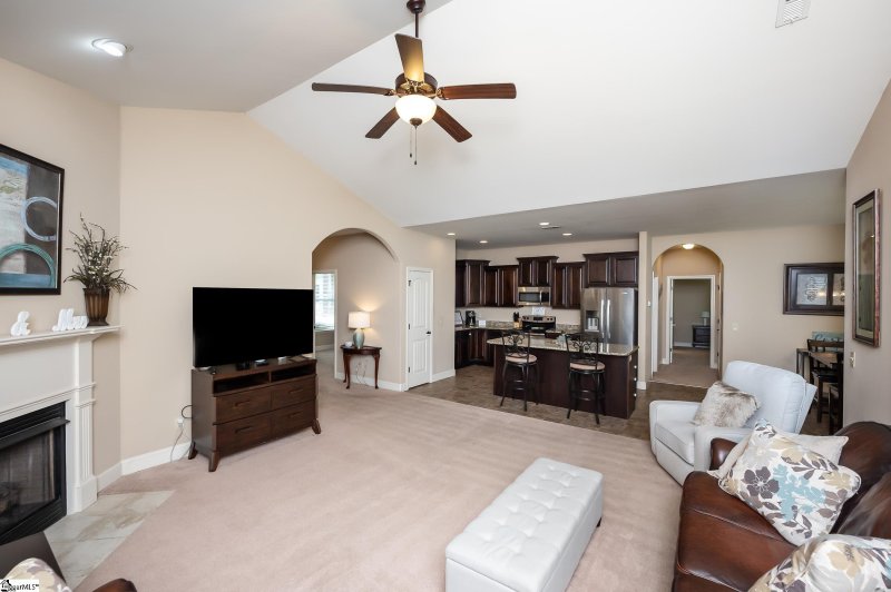 Property image 5 at 252 Applehill Way, Simpsonville, SC 29681