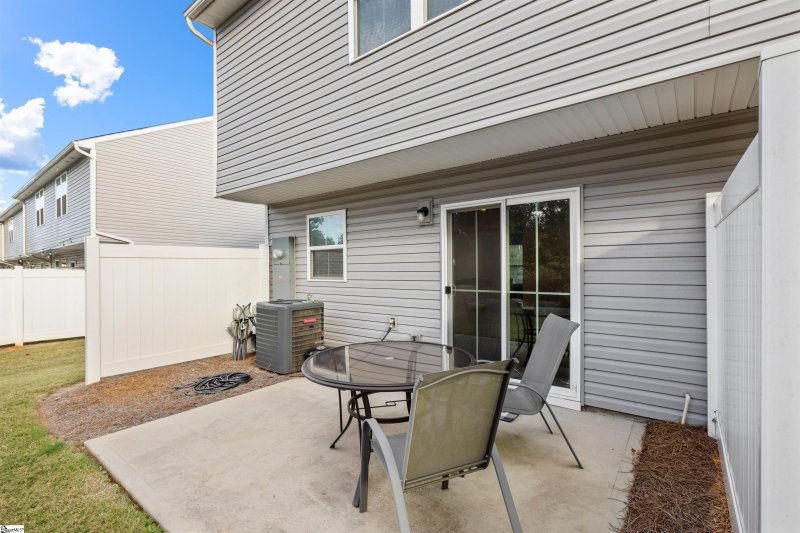 Property image 4 at 523 Hampton Townes Drive, Greenville, SC 29617