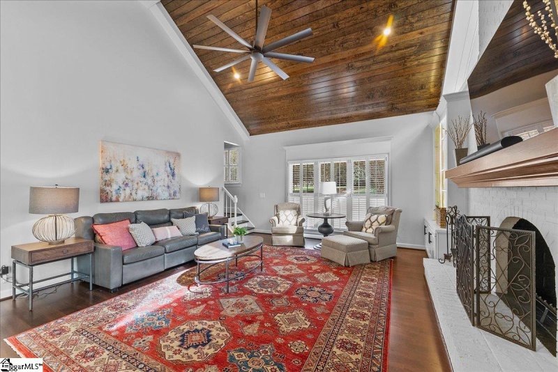 Property image 2 at 300 Spaulding Farm Road, Greenville, SC 29615