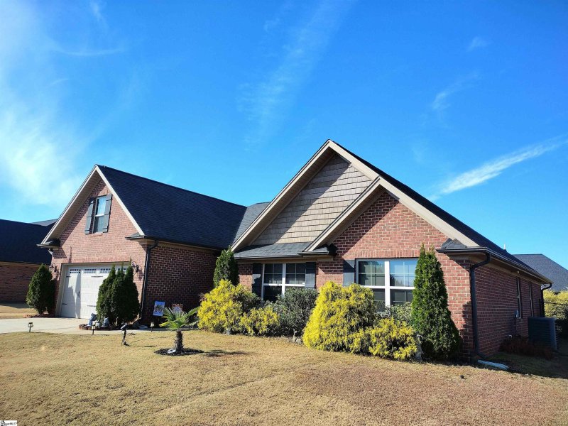 Property image 3 at 303 E Story Bush Lane, Inman, SC 29349