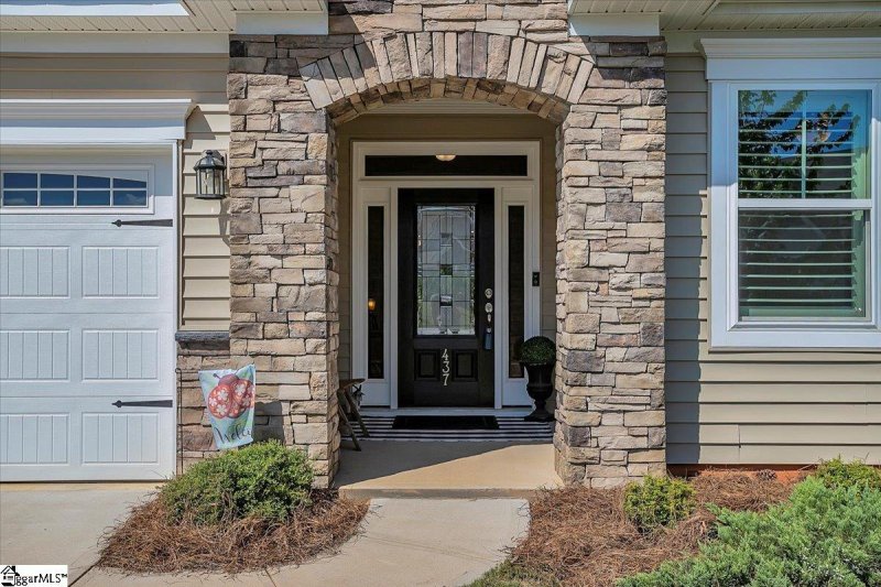 Property image 2 at 437 Cripps Pink Place, Greer, SC 29651