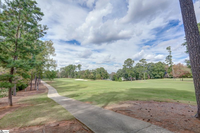 Property image 2 at 88 Castellan Drive, Greer, SC 29650