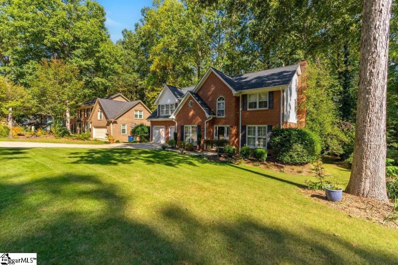 Property image 2 at 14 Crosswinds Way, Greer, SC 29650