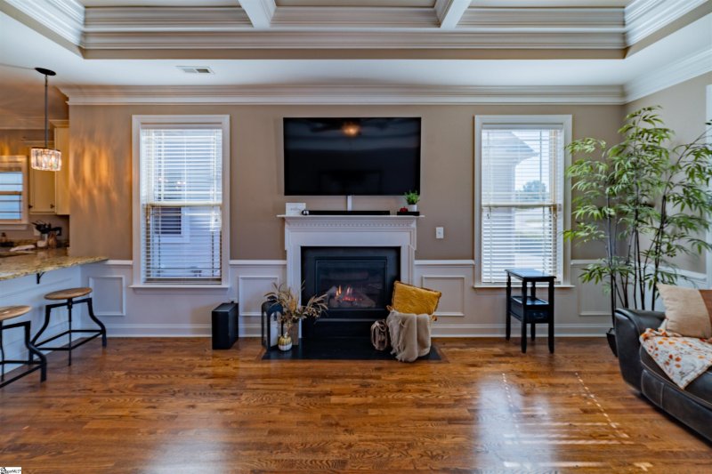 Property image 3 at 136 Benton Park Drive, Easley, SC 29642