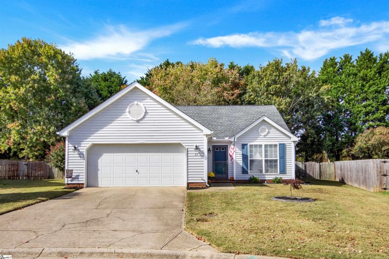 Property image 2 at 22 Summerlin Place, Simpsonville, SC 29680
