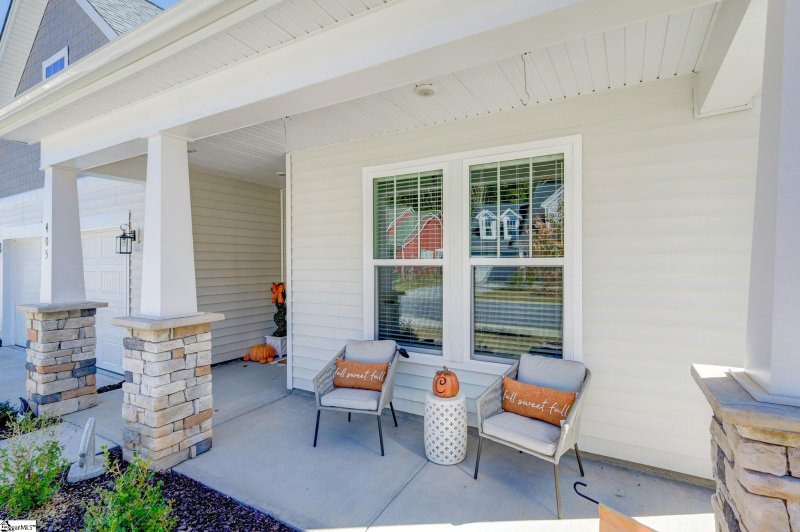 Property image 4 at 405 Kelby Street, Travelers Rest, SC 29690