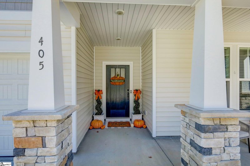 Property image 5 at 405 Kelby Street, Travelers Rest, SC 29690