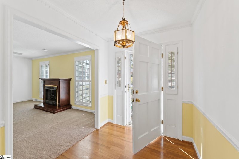 Property image 5 at 4588 Coach Hills Drive, Greenville, SC 29615