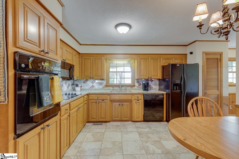Property image 5 of 100 Emory Road in Fernwood, Spartanburg, SC 29307-2905