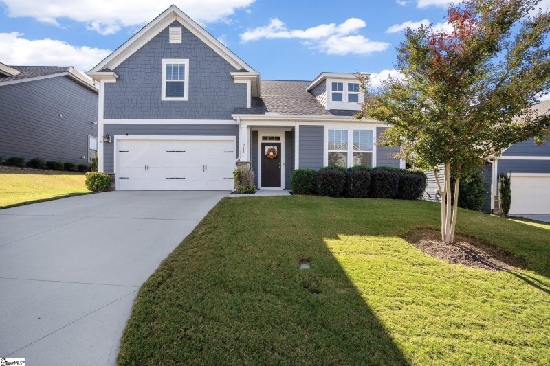 Property image 2 at 711 Lockhurst Drive, Simpsonville, SC 29681