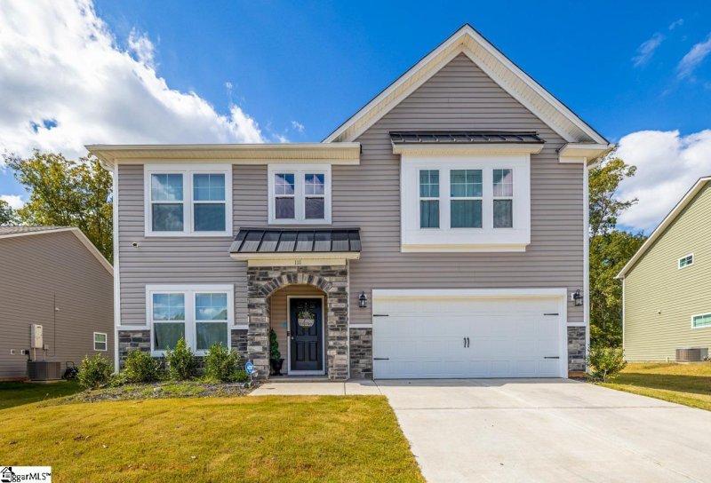 Property image 2 at 111 Harvest Glen Drive, Piedmont, SC 29673