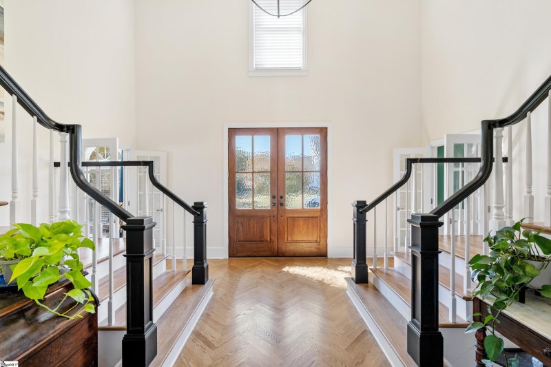 Property image 5 at 101 Meadowsweet Lane, Greenville, SC 29615