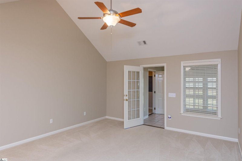 Property image 4 at 65 Magnolia Crest Drive, Simpsonville, SC 29681