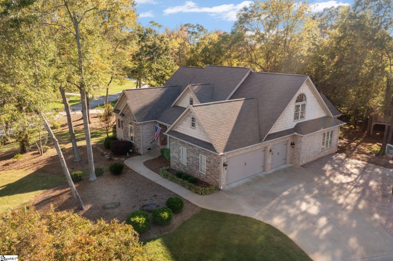 Property image 3 at 130 Reserve Drive, Piedmont, SC 29673