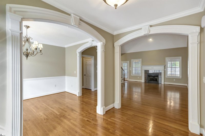 Property image 3 at 102 Wycombe Drive, Anderson, SC 29621