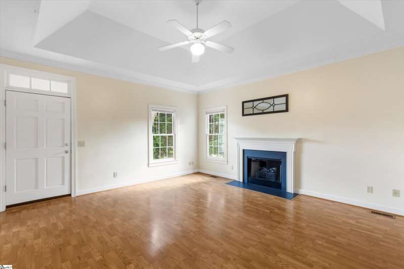 Property image 3 at 8 Mountain Trace Court, Greenville, SC 29609