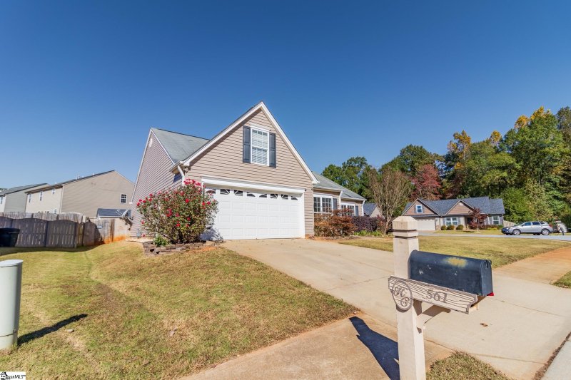 Property image 2 at 561 Cromwell Drive, Spartanburg, SC 20301